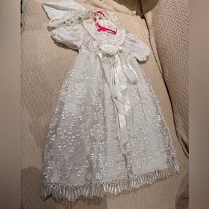 Vintage NWOT Baby Christening Gown with Floral Embroidered Lace with Bonnet . 9M